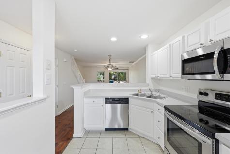 121 Hornby Circle Goose Creek SC 29445