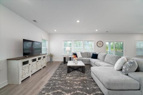 355 Calm Water Way Summerville SC 29486