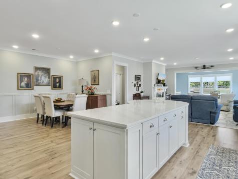 6194 Wilkes Pond Drive Hollywood SC 29449