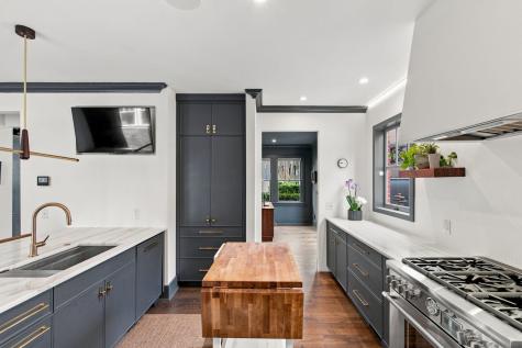 58 Laurens Street Charleston SC 29401