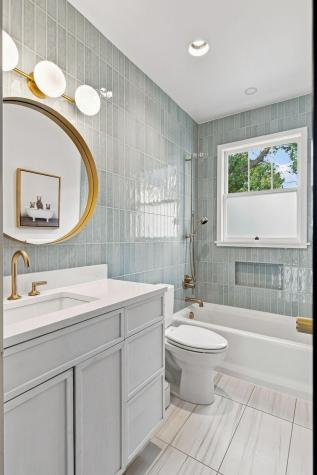58 Laurens Street Charleston SC 29401