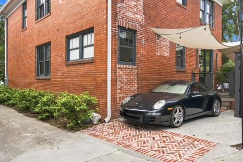 58 Laurens Street Charleston SC 29401