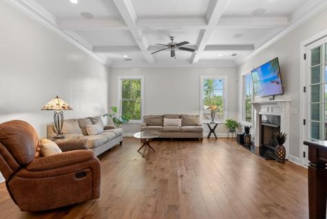 4385 Ten Shillings Way Hollywood SC 29470