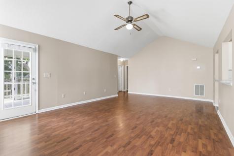 529 Beechcraft Street Charleston SC 29407