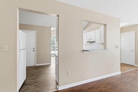 529 Beechcraft Street Charleston SC 29407