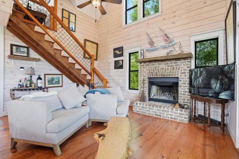 1692 Wharf Ferry Road Edisto Island SC 29438