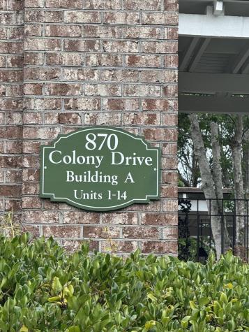 870 Colony Drive Charleston SC 29407