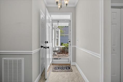 2461 Shadowcreek Court North Charleston SC 29406