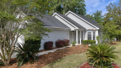 2461 Shadowcreek Court North Charleston SC 29406