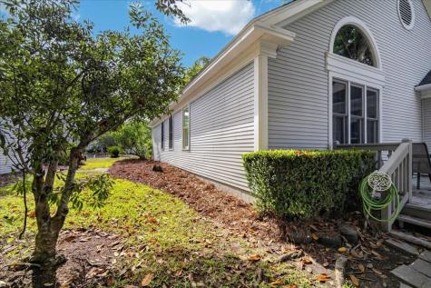 2461 Shadowcreek Court North Charleston SC 29406