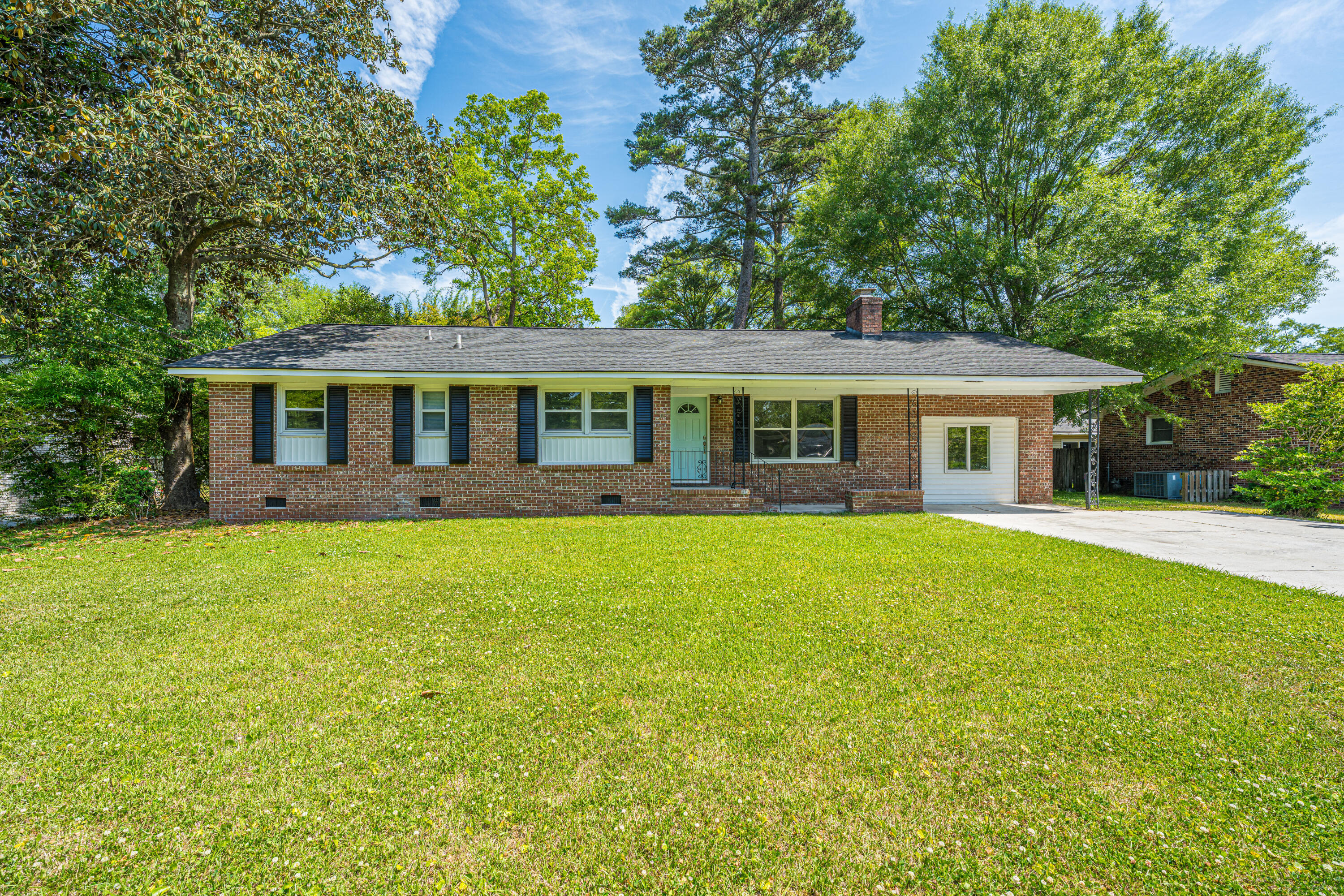 113 Monroe Drive Ladson SC 29456