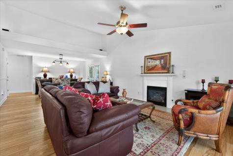 135 Hanahan Plantation Circle Hanahan SC 29410