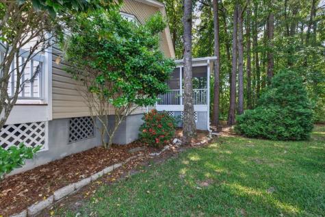 135 Hanahan Plantation Circle Hanahan SC 29410
