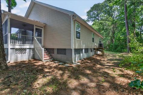 135 Hanahan Plantation Circle Hanahan SC 29410
