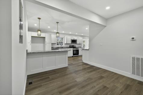 1863 Sandcroft Drive Charleston SC 29407