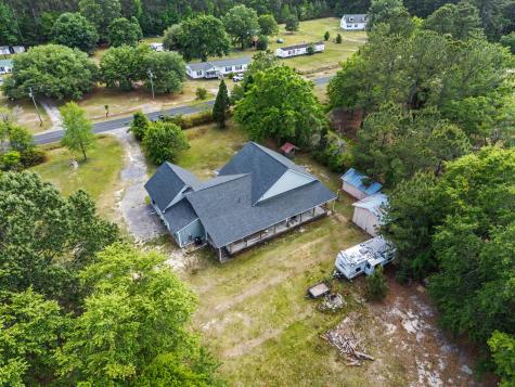 1088 Hard Pinch Road Moncks Corner SC 29461