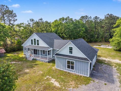 1088 Hard Pinch Road Moncks Corner SC 29461