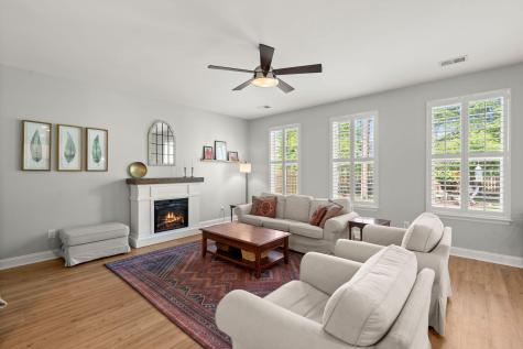 103 Lahina Cove Summerville SC 29483