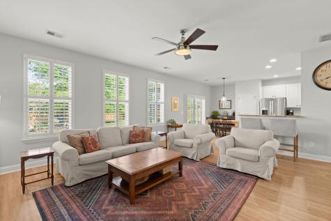 103 Lahina Cove Summerville SC 29483
