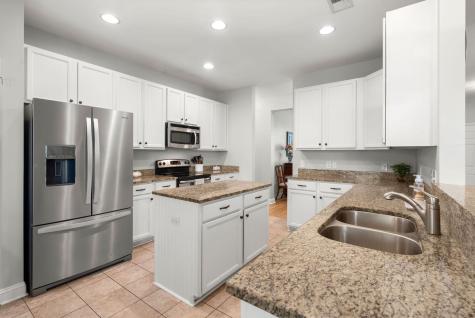 103 Lahina Cove Summerville SC 29483
