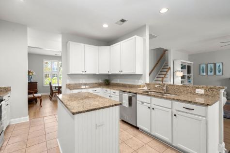 103 Lahina Cove Summerville SC 29483
