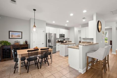 103 Lahina Cove Summerville SC 29483