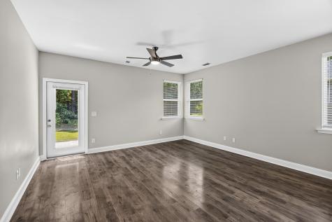 1184 Warrens Way Manning SC 29102