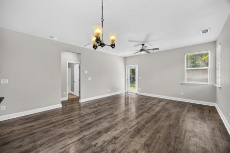 1184 Warrens Way Manning SC 29102