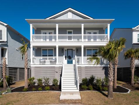 1562 N Lakeshore Drive Mount Pleasant SC 29466