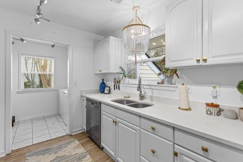1115 Honeysuckle Court Mount Pleasant SC 29464