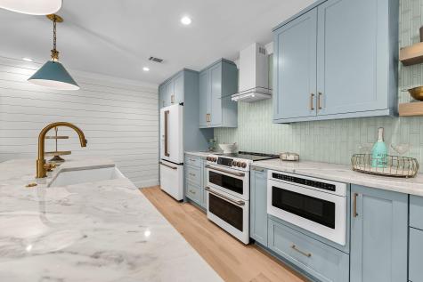 1481 Center Street Extension Mount Pleasant SC 29464