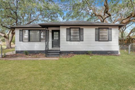 1652 Larry Street North Charleston SC 29405