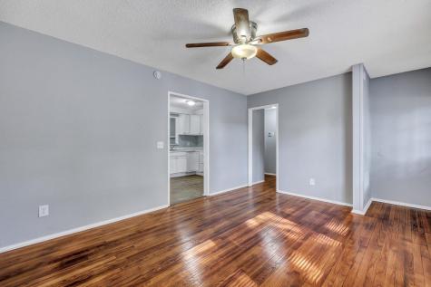 1652 Larry Street North Charleston SC 29405