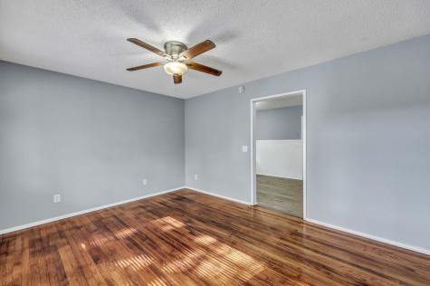1652 Larry Street North Charleston SC 29405
