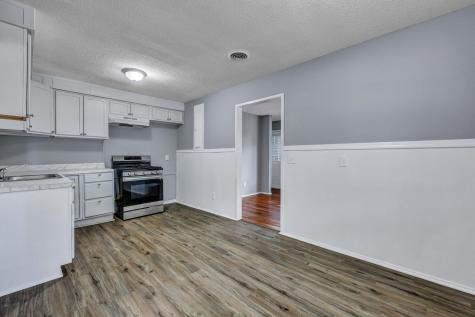 1652 Larry Street North Charleston SC 29405