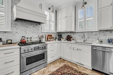 429 Huger Street Charleston SC 29403