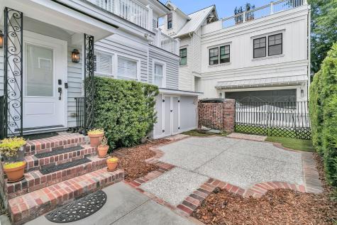429 Huger Street Charleston SC 29403