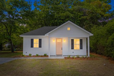 2620 Stark Lane North Charleston SC 29405