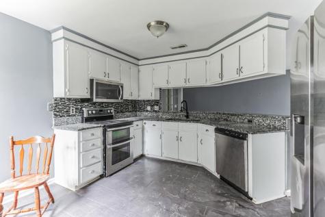 215 Cantilever Court Summerville SC 29486