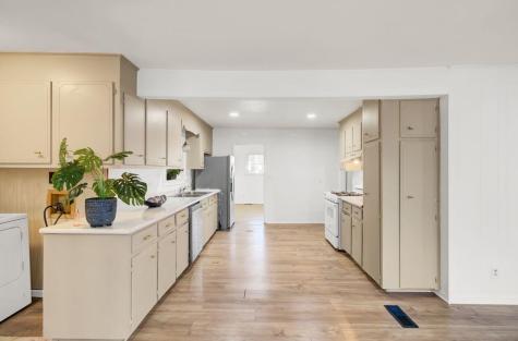 5809 Stewart Street Hanahan SC 29410