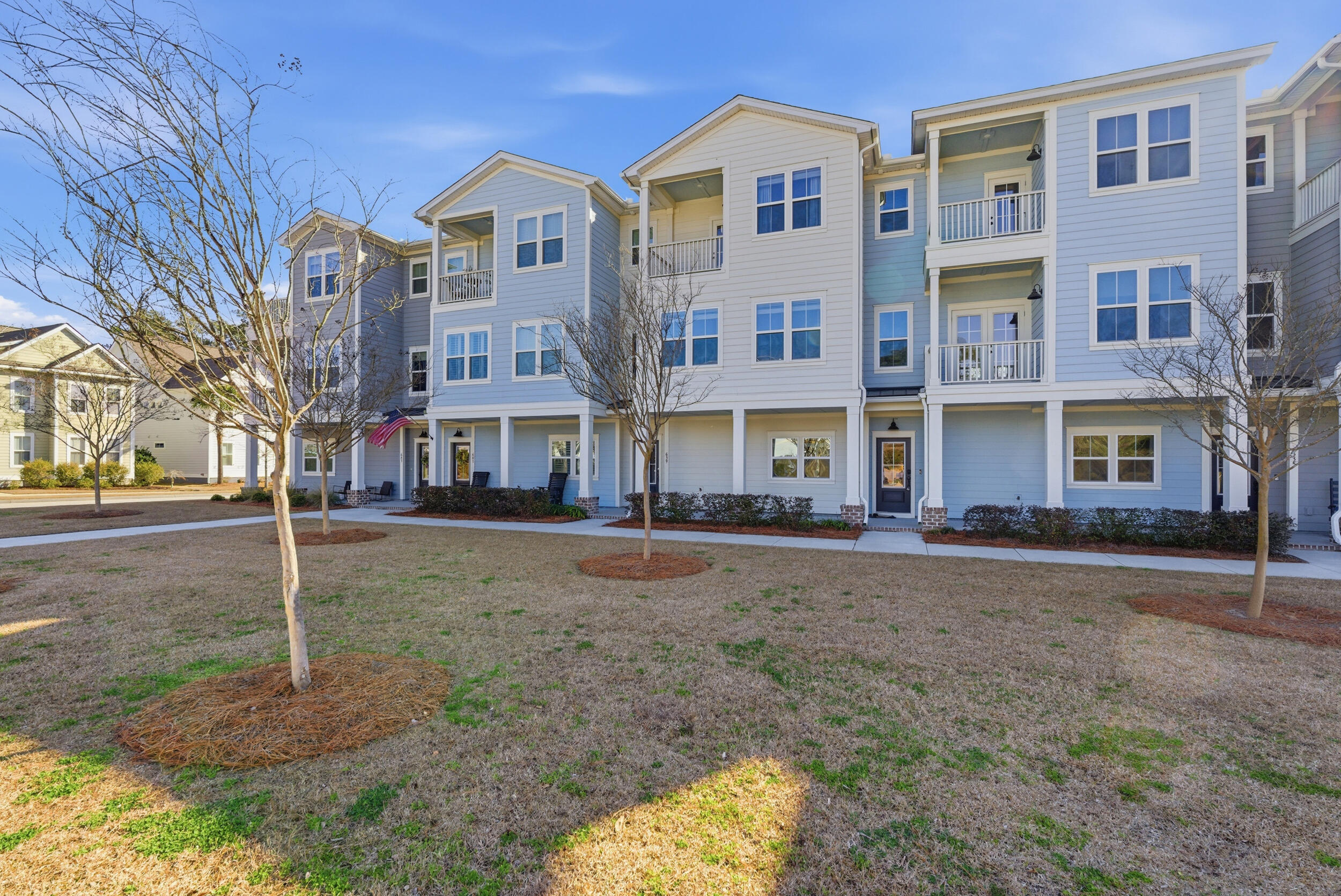 639 N Laurel Street Summerville SC 29483
