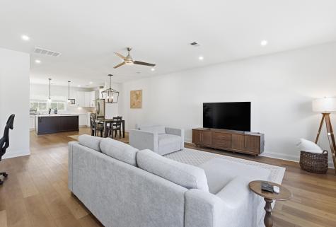 639 N Laurel Street Summerville SC 29483