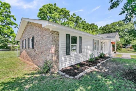 109 Camellia Road Goose Creek SC 29445