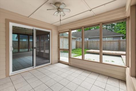 8687 Elsinore Court North Charleston SC 29406