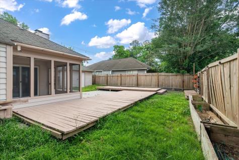 8687 Elsinore Court North Charleston SC 29406