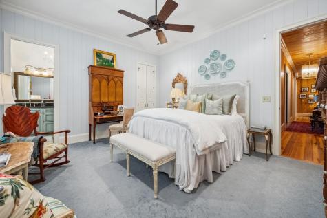 58 Swan Point Road Georgetown SC 29440