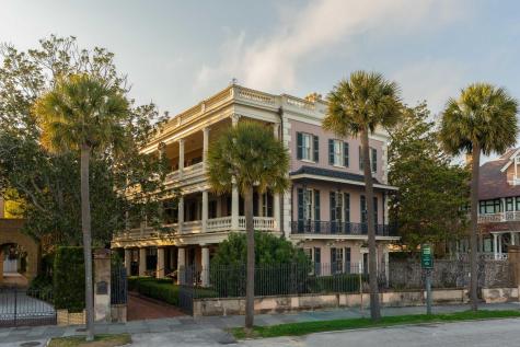 21 E Battery Charleston SC 29401