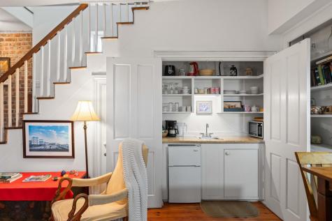 21 E Battery Charleston SC 29401