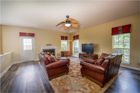 100 Temuco Lane Summerville SC 29483