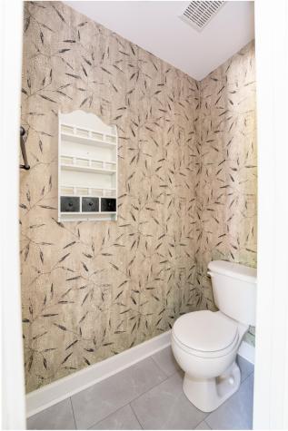 100 Temuco Lane Summerville SC 29483